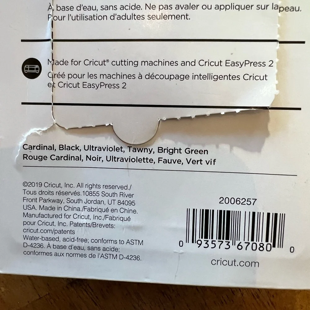 Cricut Infusible Ink Bundle - Picture 2 of 2